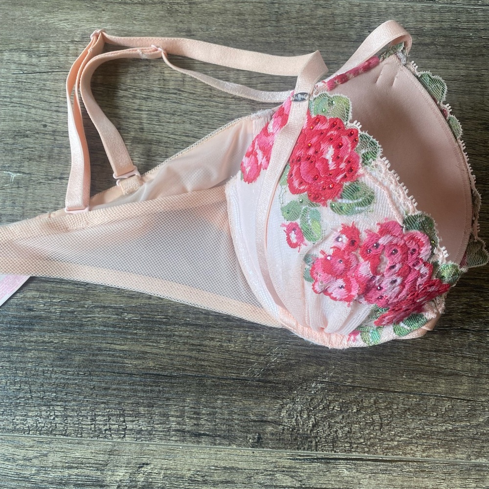 Victoria’s Secret Floral Embroidered Lingerie Set - Pink and Green Size 32C/M - Picture 15 of 17